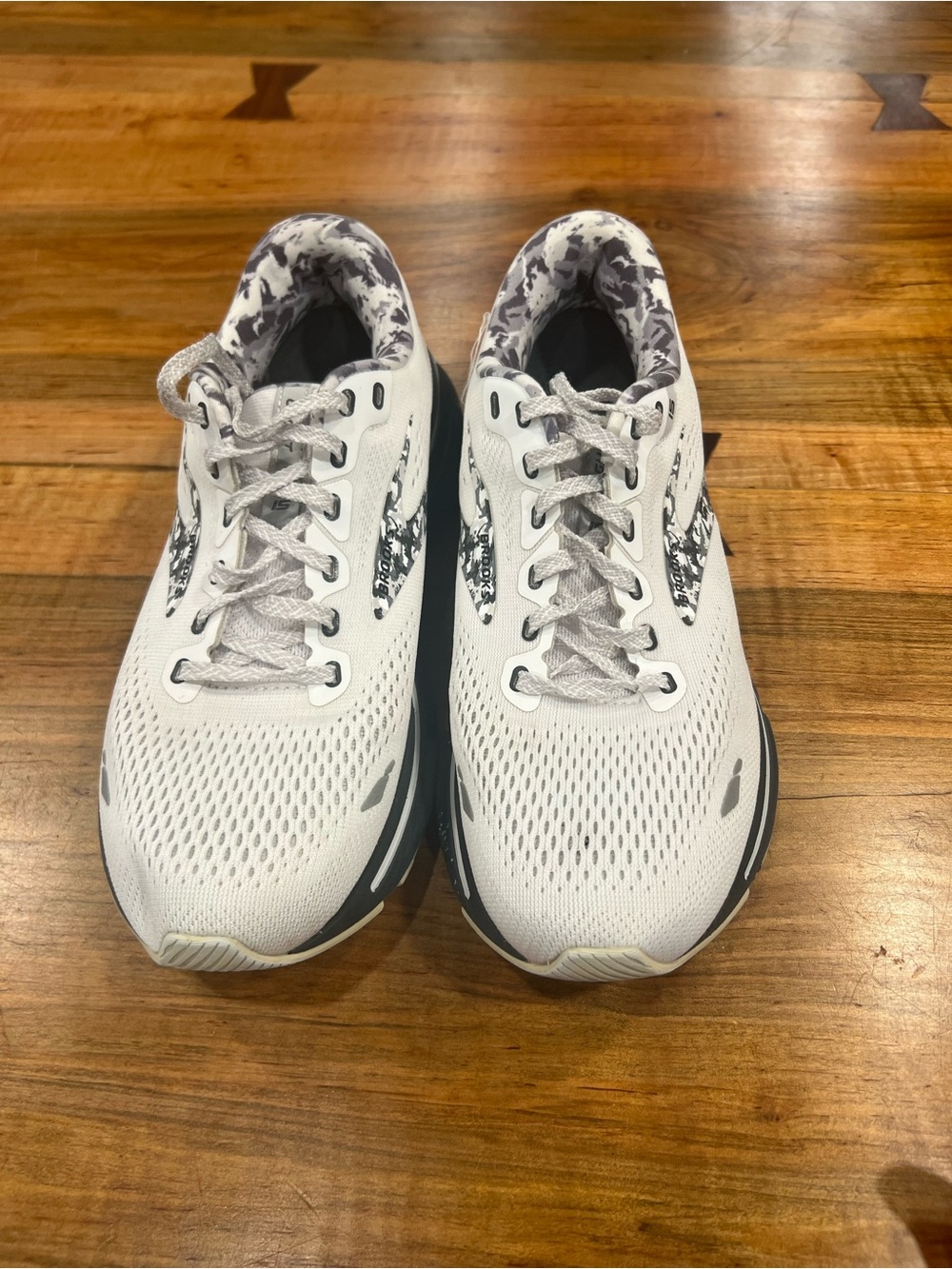 Brooks Ghost White and Gray Men's Running Sneakers - Picture 2 of 8